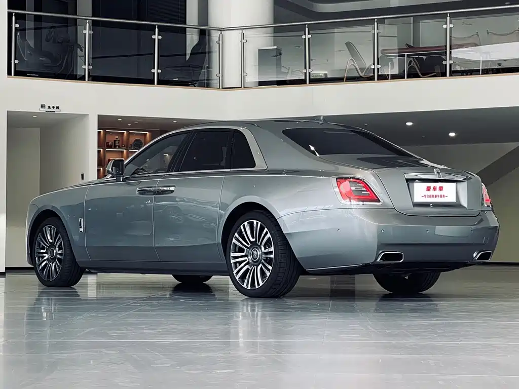 ROLLS-ROYCE GUST