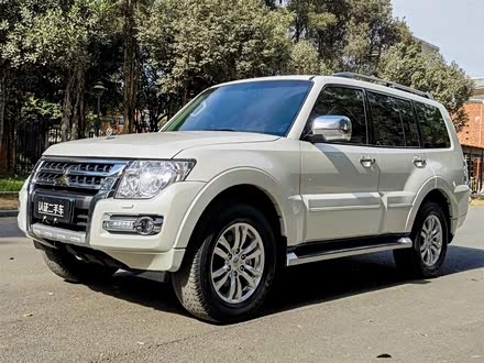 帕杰罗(进口)V97 2018款 3.8L 中东版