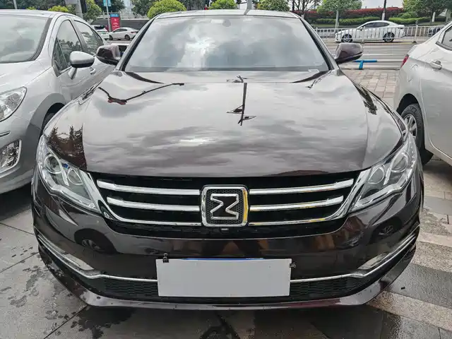 ZOTYE  Z700 2017