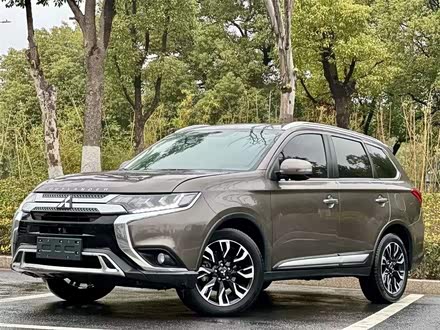 欧蓝德 2019款 2.4L 四驱致享版 5座 国VI