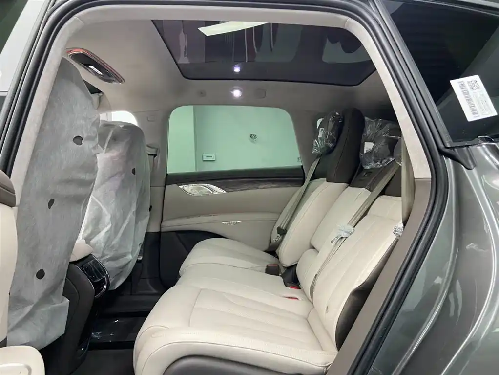 ZHIJI AUTOMOBILE ZHIJI LS7