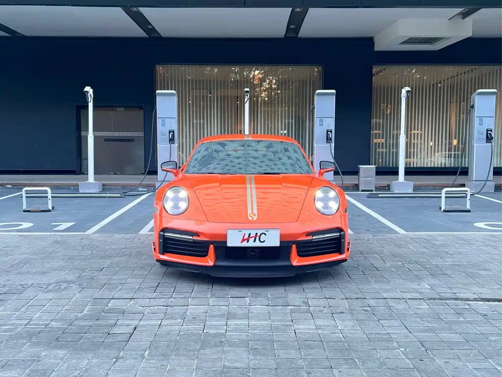 Porsche 911 2021 Turbo S 3.7T 20