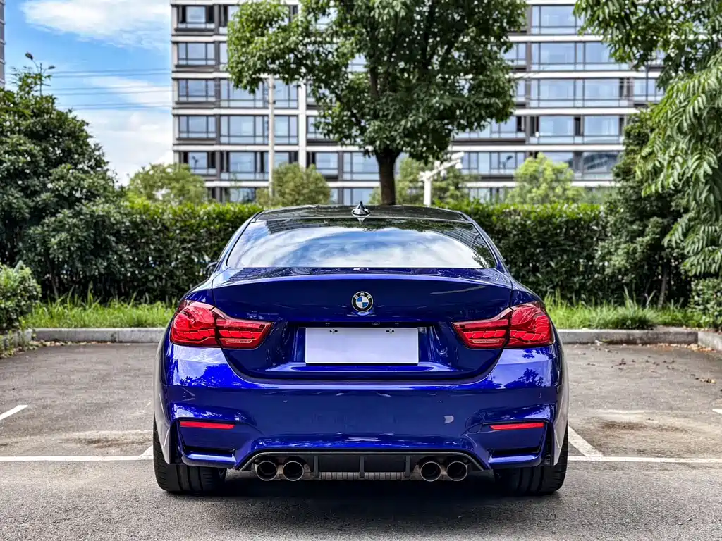 BMW M4