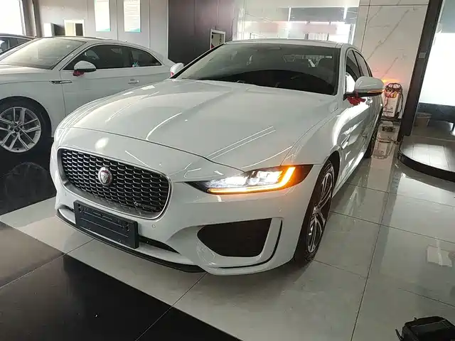 JAGUAR  XEL 2023