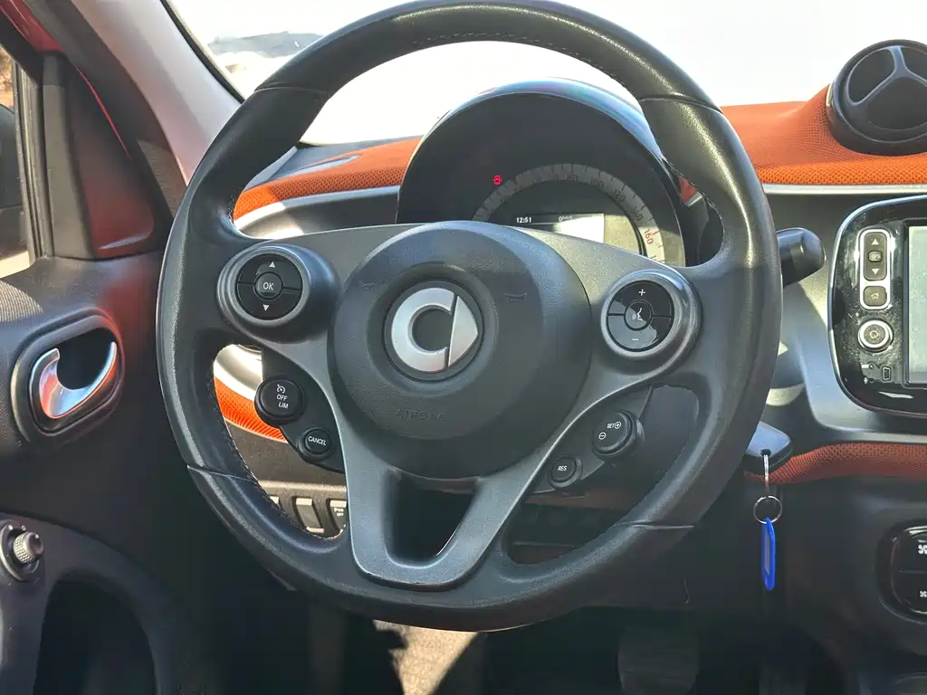 SMART FORFOUR