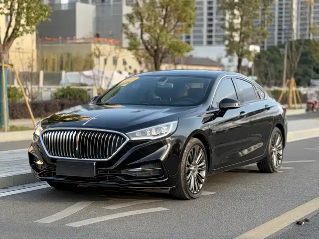 RED FLAG HONGQI H5 2021