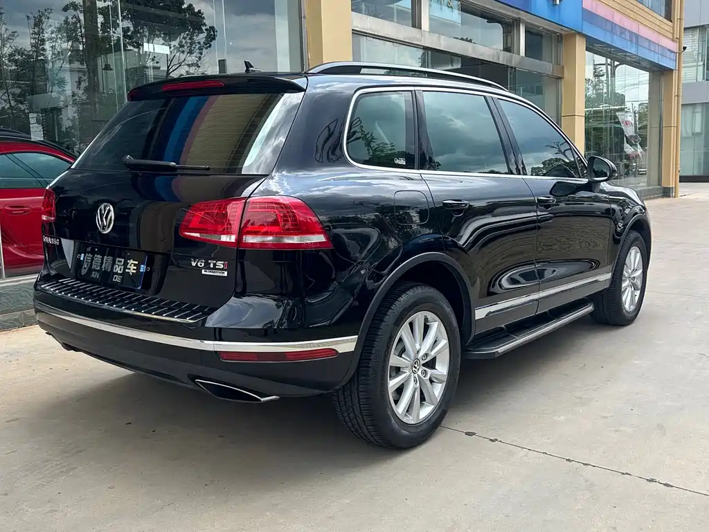 Volkswagen Touareg 2016 3.0TSI