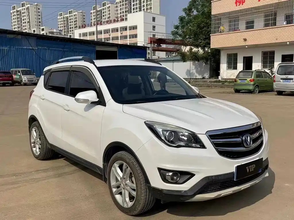 CHANGAN CS35