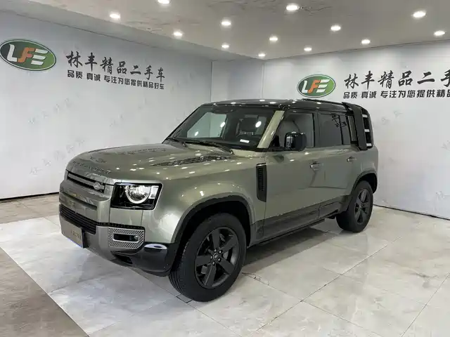 LAND ROVER  DEFENDER 2023