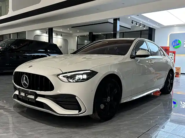 MERCEDES BENZ C CLASS