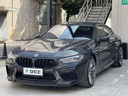 宝马M8 2022款 M8 四门轿跑车 雷霆版