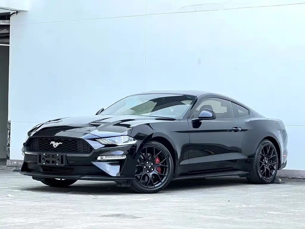 Мустанг 2020 года 2.3L EcoBoost 39000 km 2020