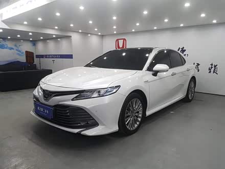 凯美瑞 2019款 改款 双擎 2.5HG 豪华版