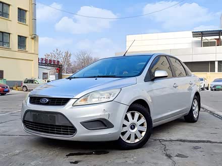 福克斯 2012款 三厢经典 1.8L 手动基本型