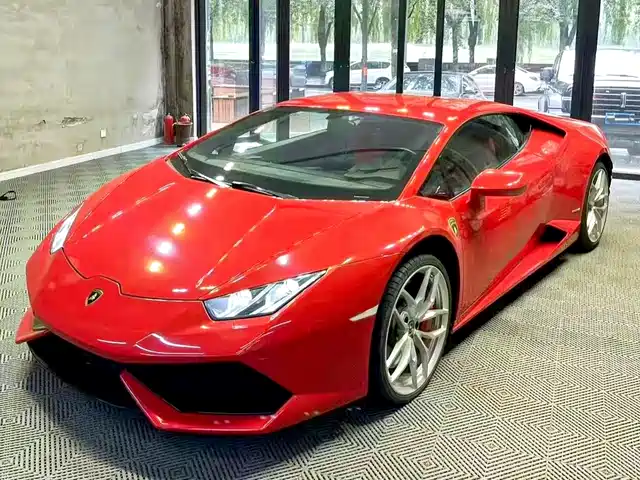 LAMBORGHINI HURACÁN 2017