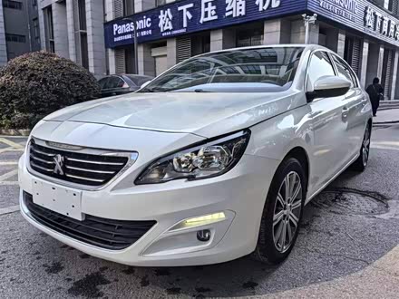 标致408 2014款 1.8L 自动豪华版