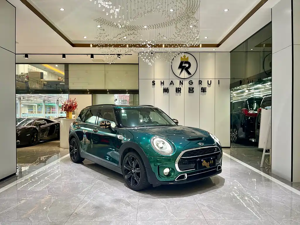 MINI  CLUBMAN