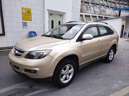 比亚迪S6 2014款 2.0L 手动尊享型 5座