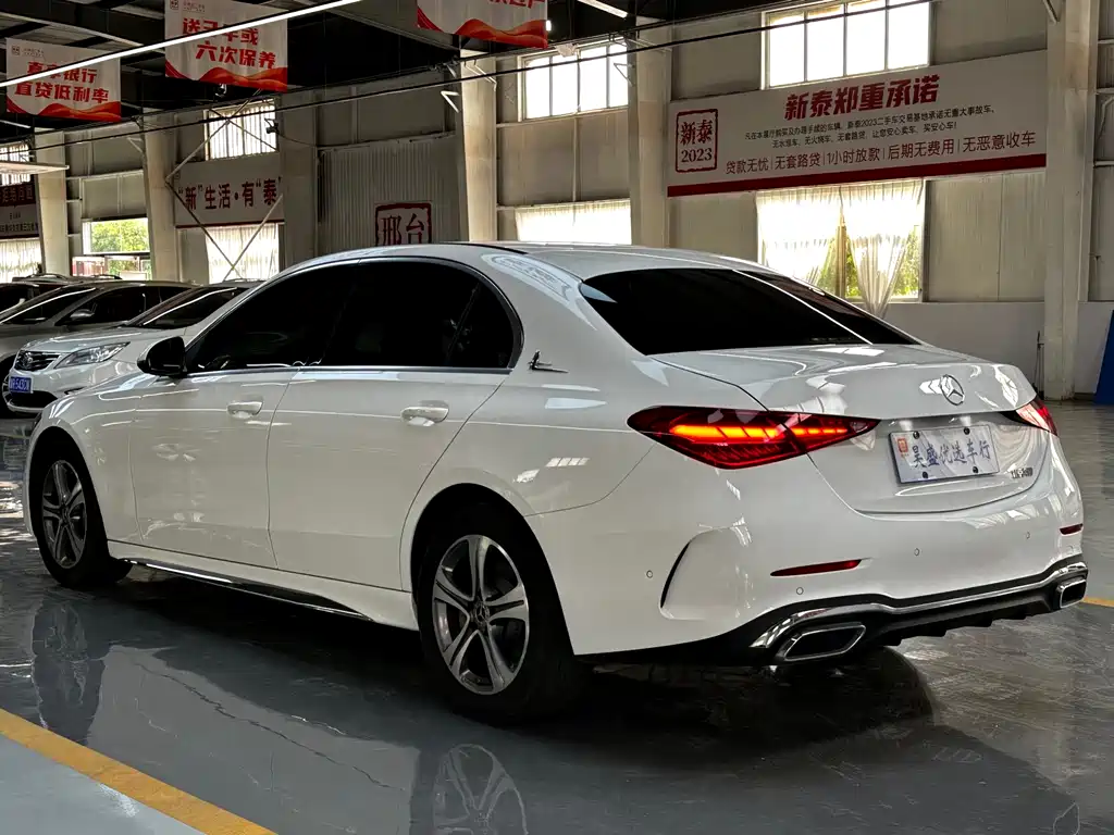 MERCEDES-BENZ C CLASS