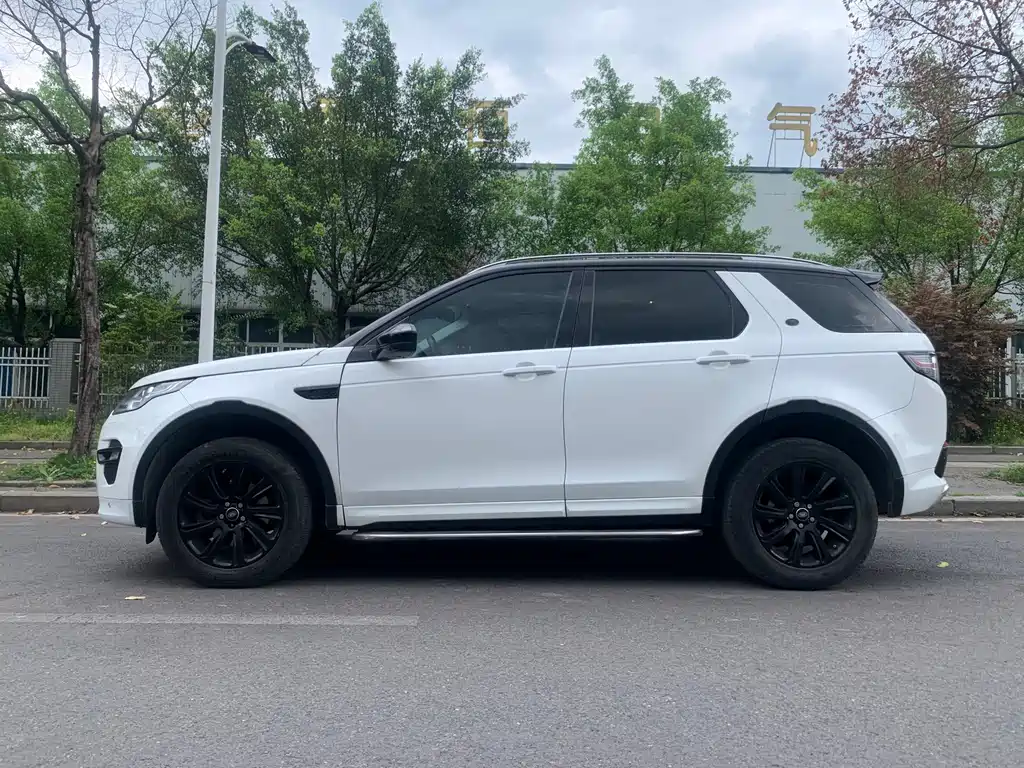 Land Rover Discovery Sport 2017 2.0T SE