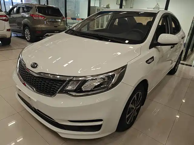 KIA  K2 2017