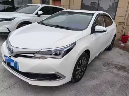 卡罗拉 2016款 双擎 1.8L E-CVT精英版
