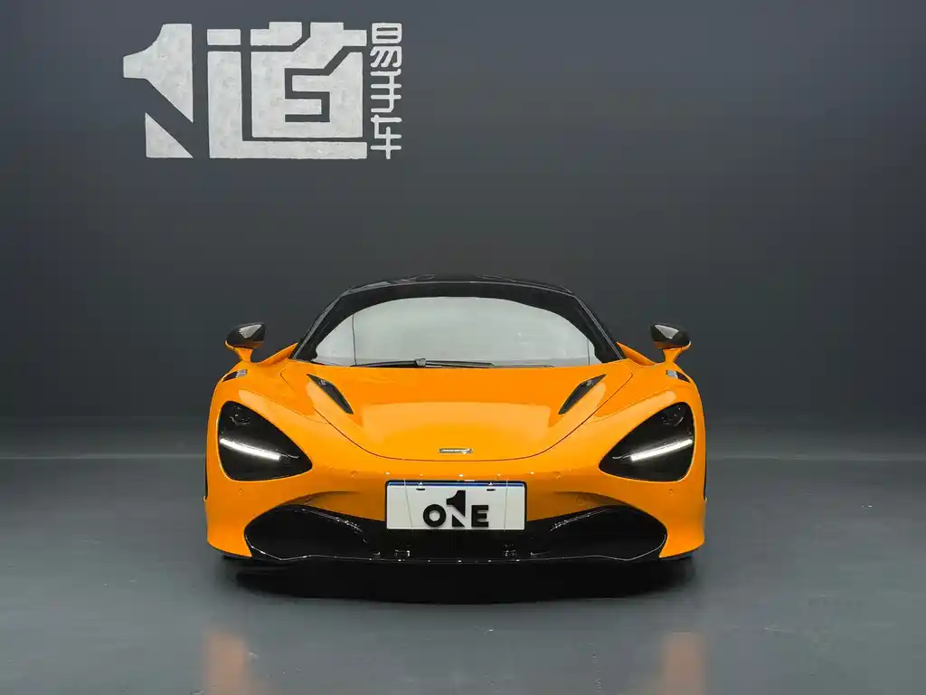 MCLAREN  720S