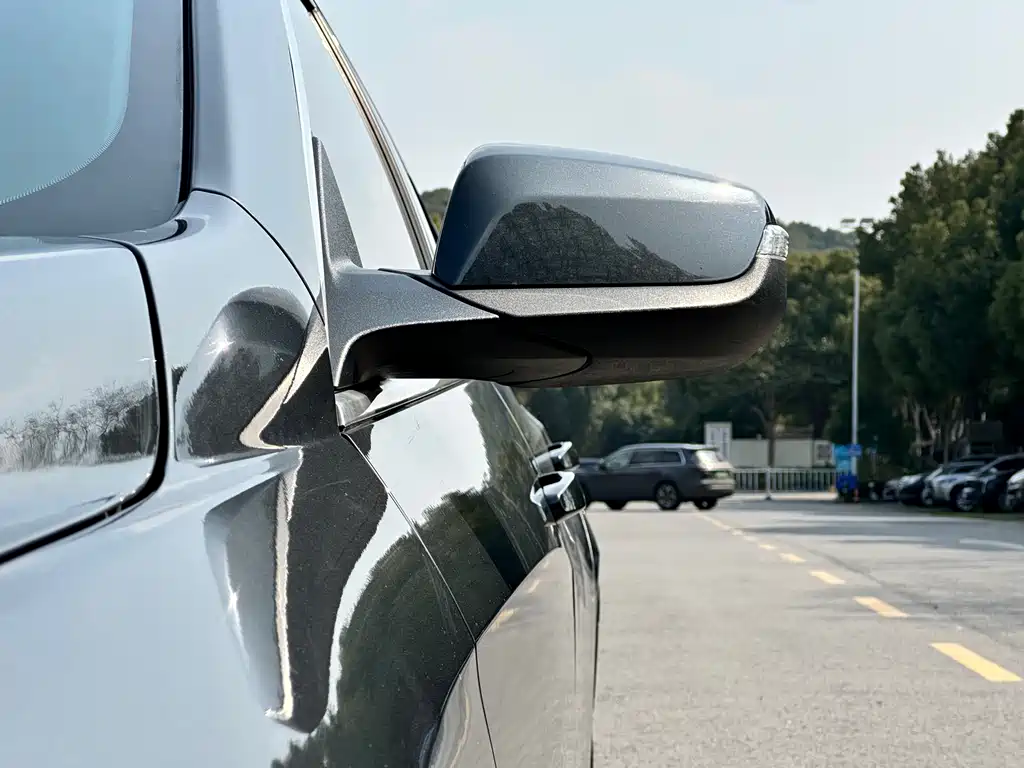 CHEVROLET MAI RUIBAO XL