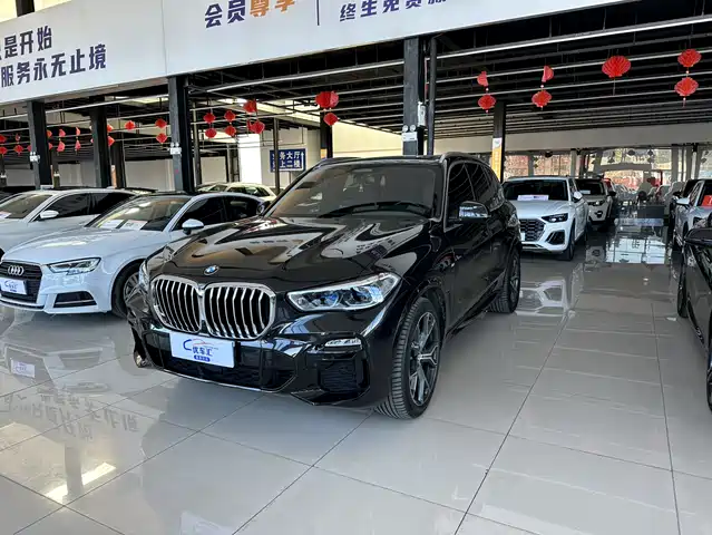 BMW  X5 2020