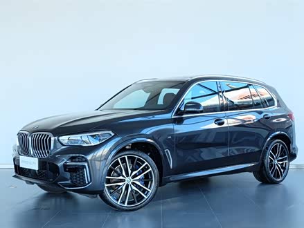 宝马X5 2022款 xDrive 40Li 尊享型M运动套装