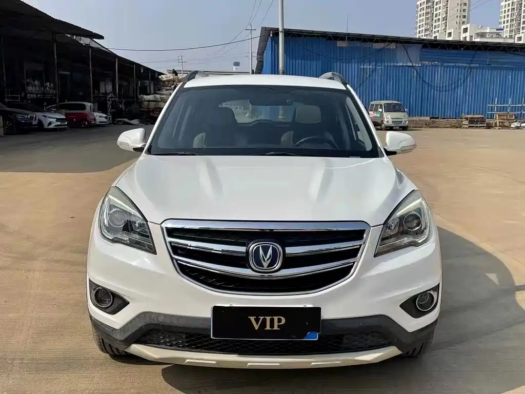 CHANGAN CS35