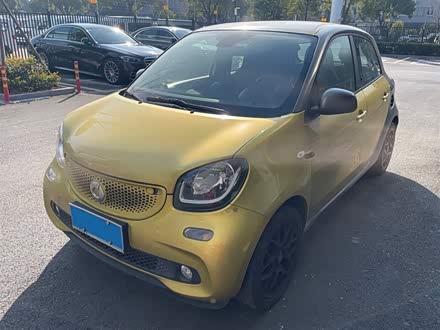 smart forfour 2016款 0.9T 66千瓦特别版