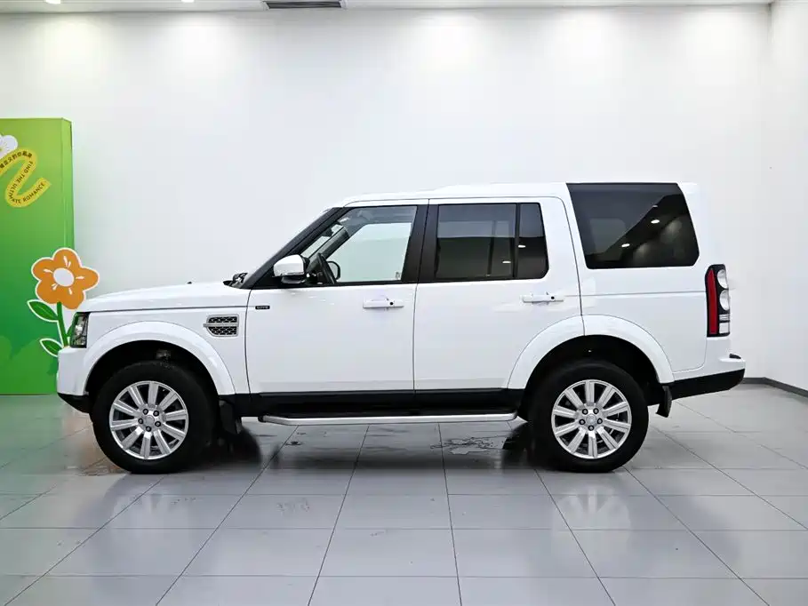 Land Rover Discovery 2016 3.0 SDV6 HSE