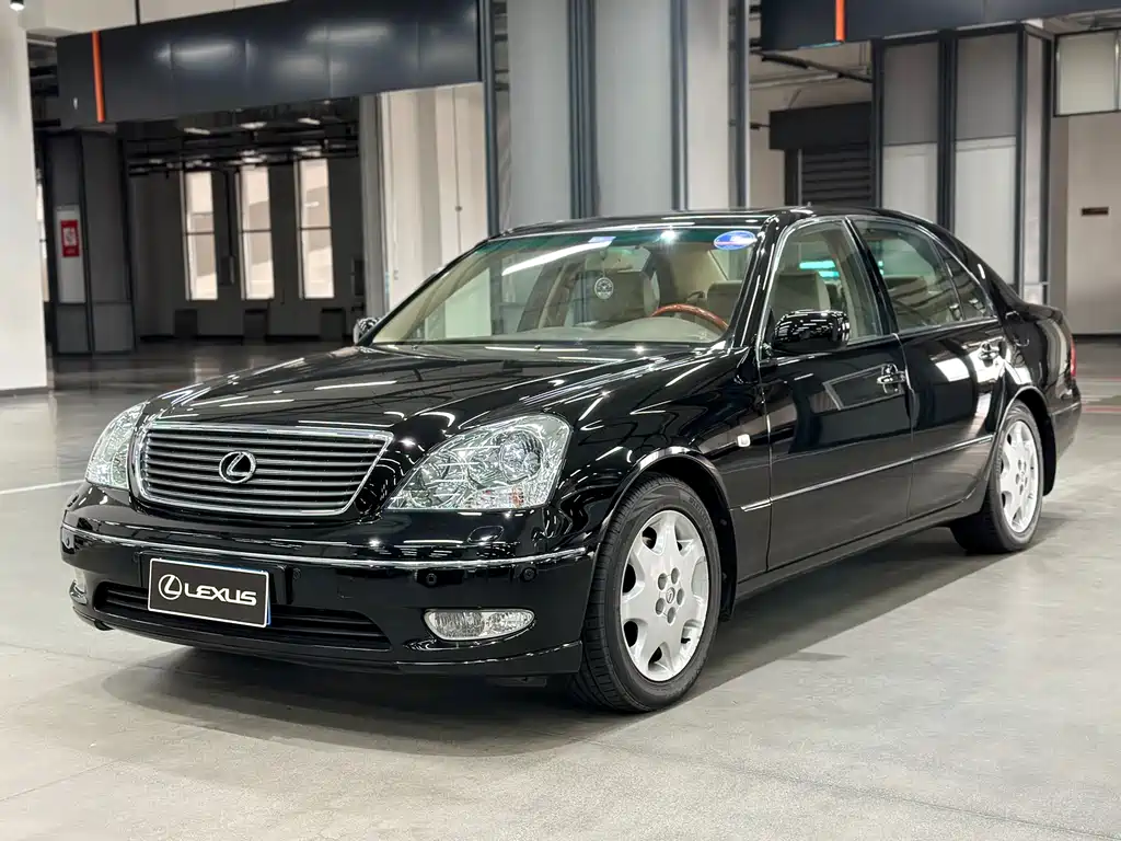 Lexus LS 2003