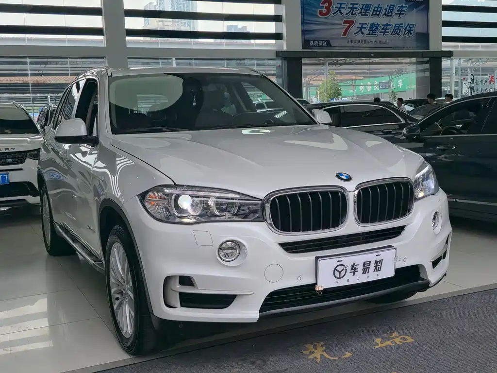 BMW  X5