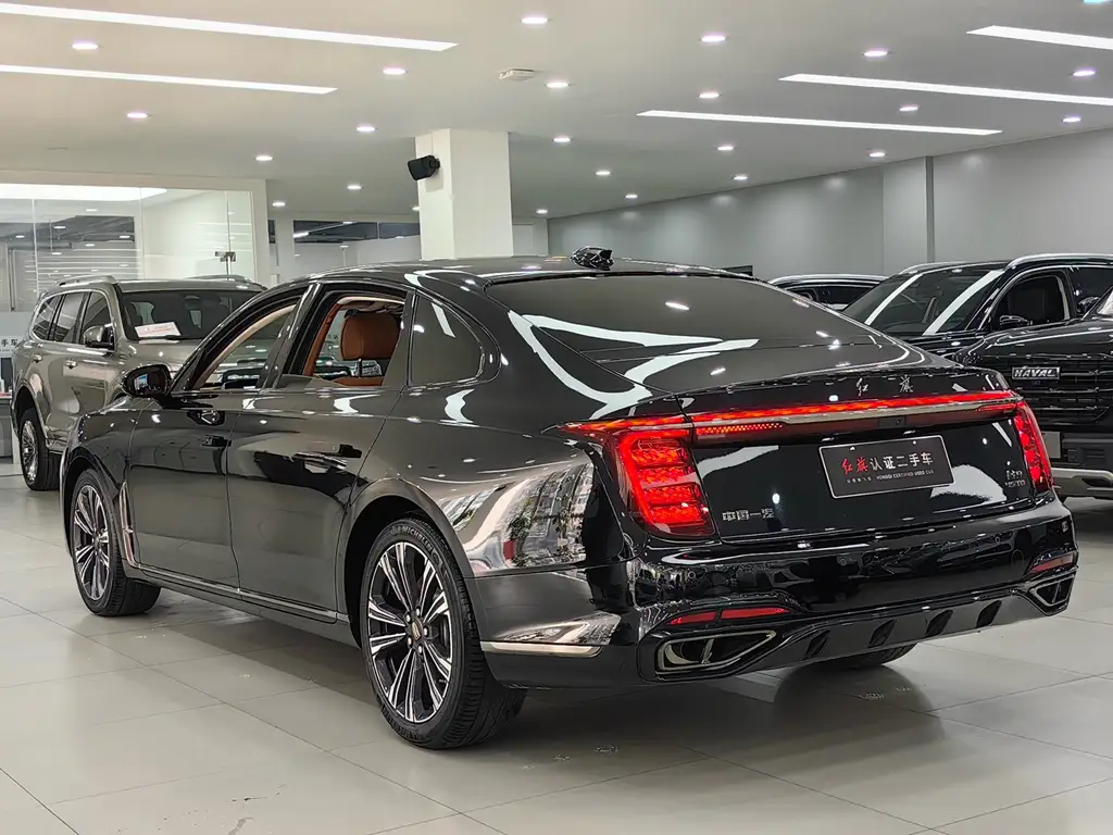 RED FLAG HONGQI H9