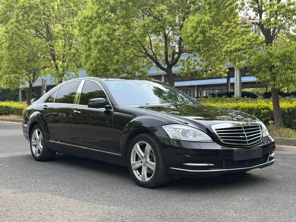 Купить Mercedes-Benz S-Class