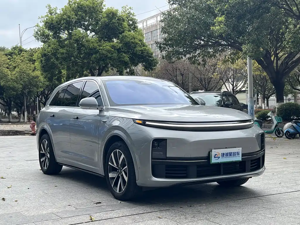 Li Auto IDEAL L7