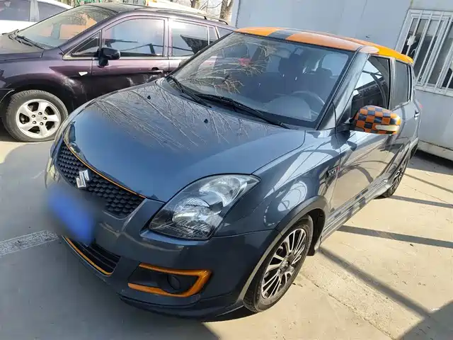 SUZUKI SWIFT 2018