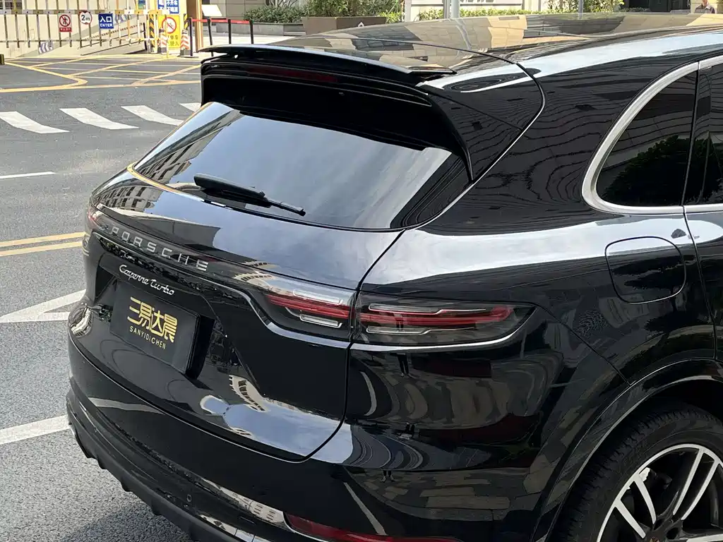 Porsche Cayenne 2018 Cayenne Turbo 4.0T