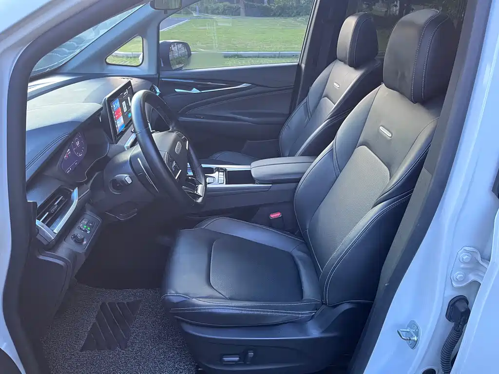 SAIC MAXUS CHASE G50