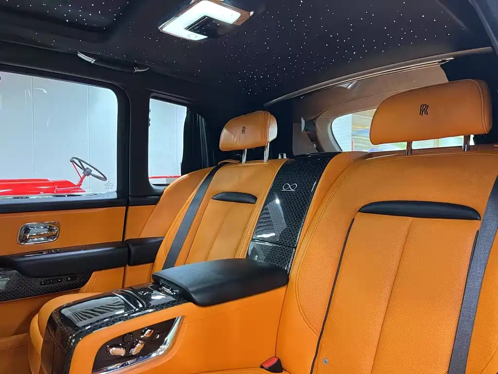 ROLLS-ROYCE CULLINAN