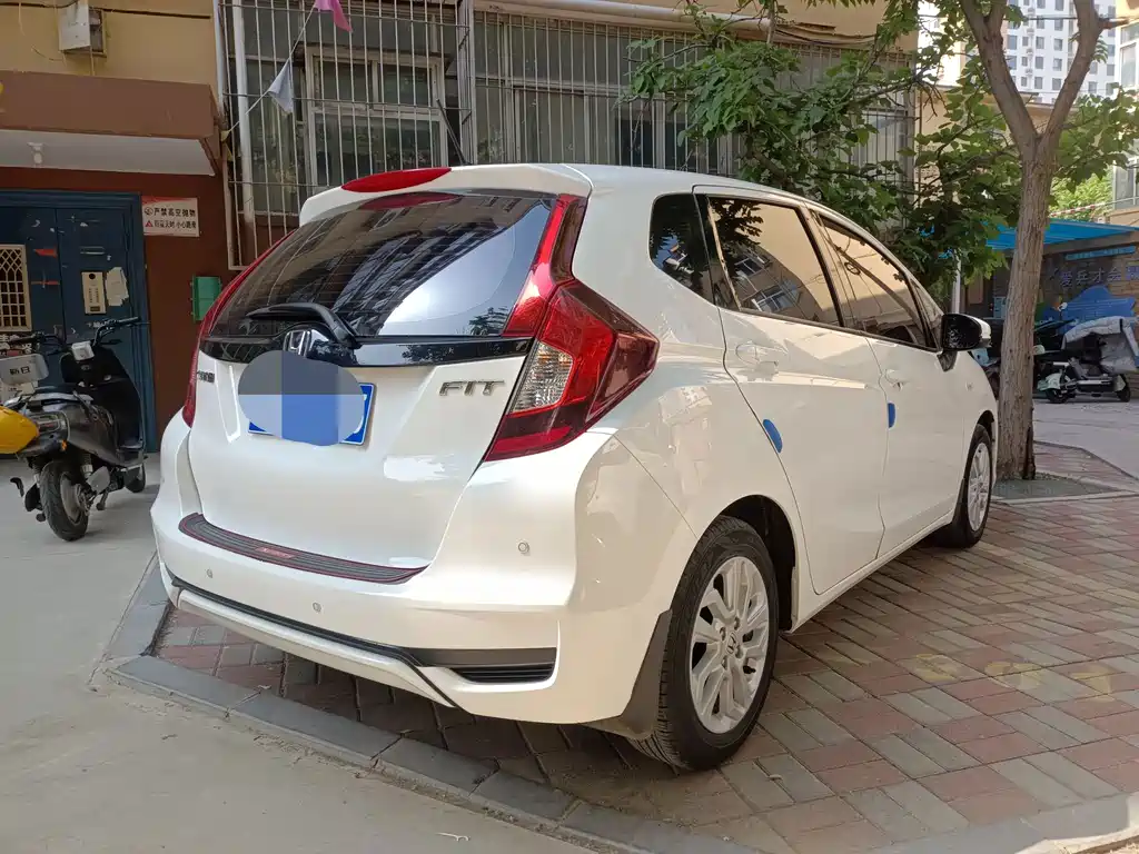 HONDA FIT
