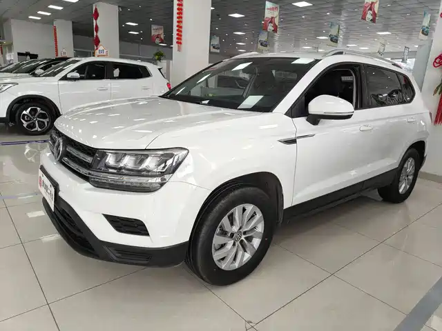 VOLKSWAGEN TUYUE 2019
