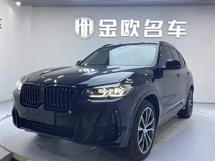 宝马X3 2022款 xDrive30i 领先型 M曜夜套装