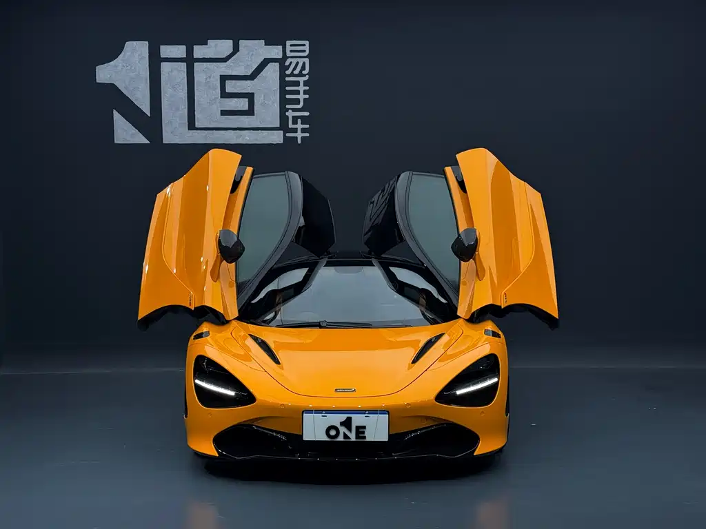MCLAREN  720S