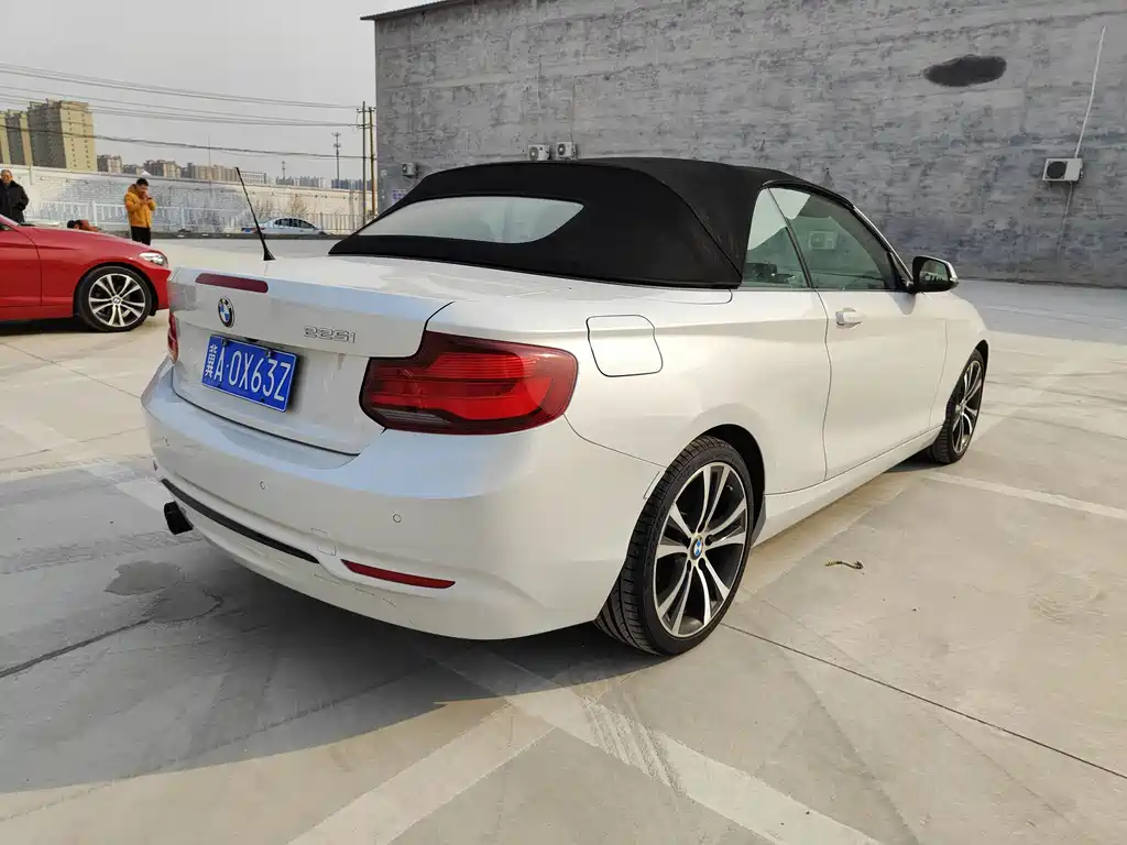 BMW 2 SERIES