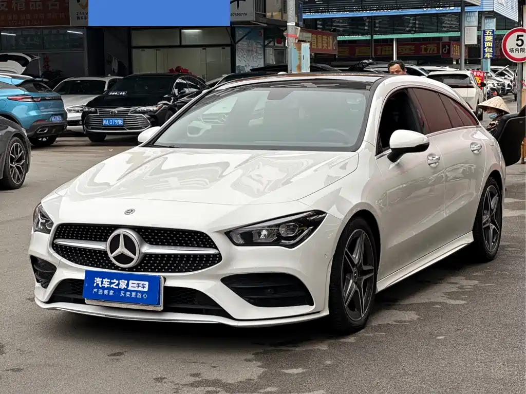 Mercedes-Benz CLA 2021 года CLA 200 Shooting Brake 38000 km 2021