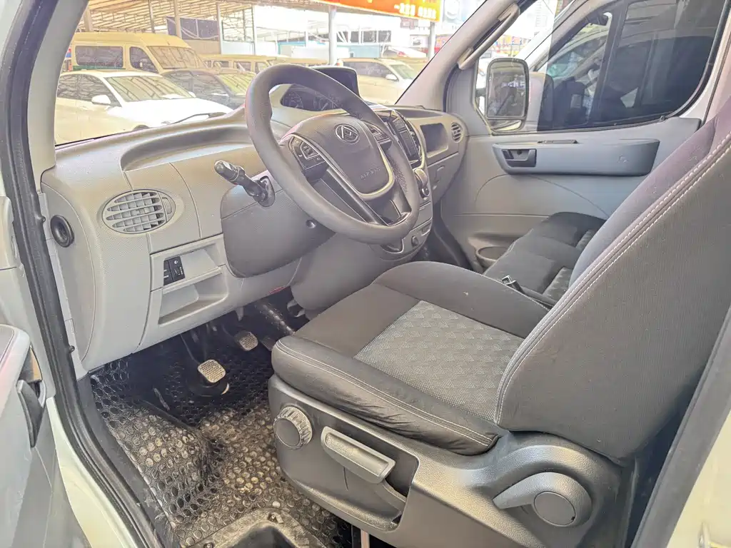 SAIC MAXUS XINTU V80