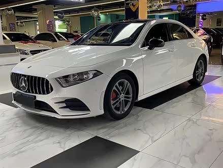 奔驰A级 2021款 A 180 L